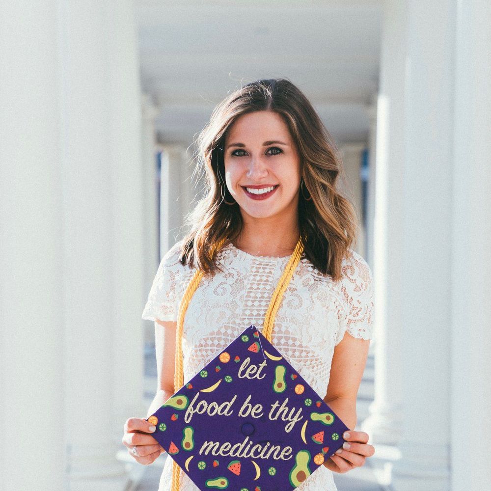 Meet your Posher, Cassandra